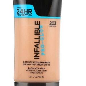 4 Bottles Of L'Oreal Infalliable Pro Glo Foundation